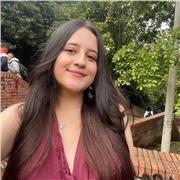 Profesora de lengua castellana, con experiencia en distintos niveles educativos y un gran amor por la enseñanza